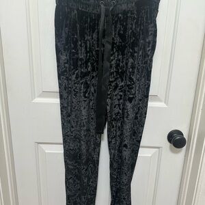 Project RUNWAY Black‎ Velvet Pants women’s size medium